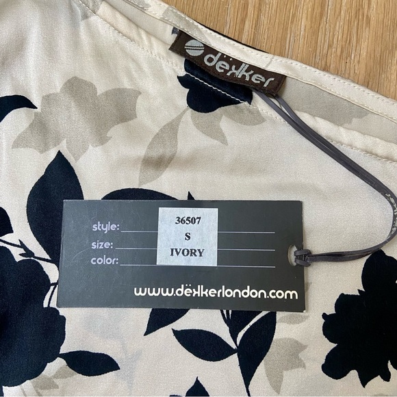 Silk one-shoulder floral blouse - Picture 2 of 4